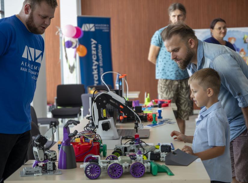 ANS w Elblągu na VI Rodzinnym Pikniku Nauki i Techniki