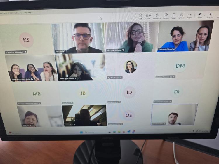 Wizyta przyszłych techników informatyków ZSM w pracowniach IIS ANS