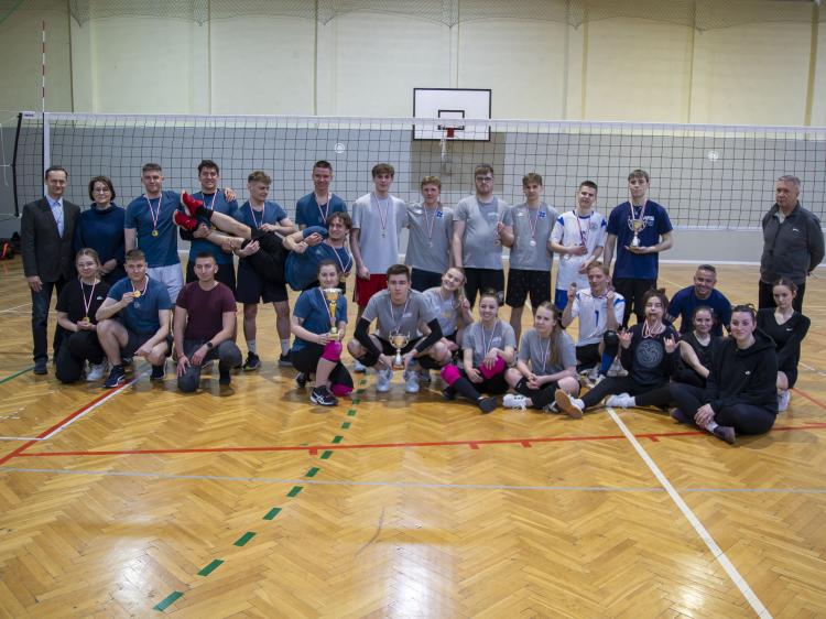 Nadawca-Odbiorca- proces wzajemnego porozumiewania się