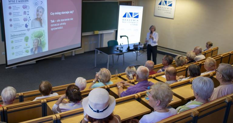 Zdrowie i aktywność – wykłady dla seniorów w ANS w Elblągu