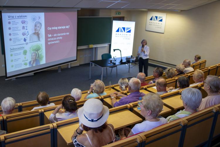 Startuje YES! Erasmus+