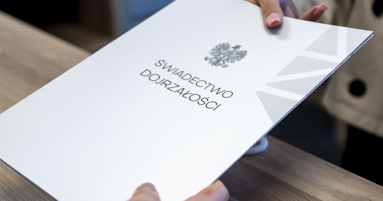 Zapisujesz się na studia w ANS w Elblągu? Pamiętaj o dostarczeniu dokumentów