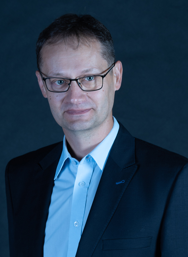 dr inż. Jerzy Buriak, prof. uczelni